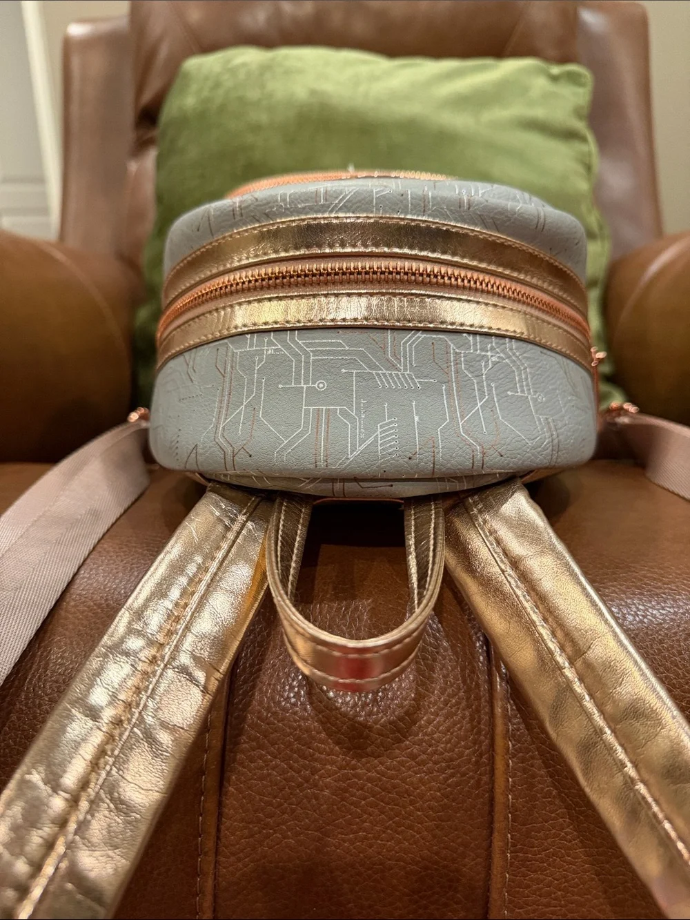 Loungefly stylish mini